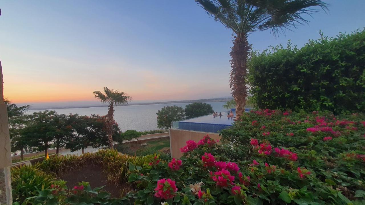 Comfy Stays Sea View Apartments At Deadsea Samarah Resort- Families & Couples During Weekends & Public Holidays Sweimeh Экстерьер фото