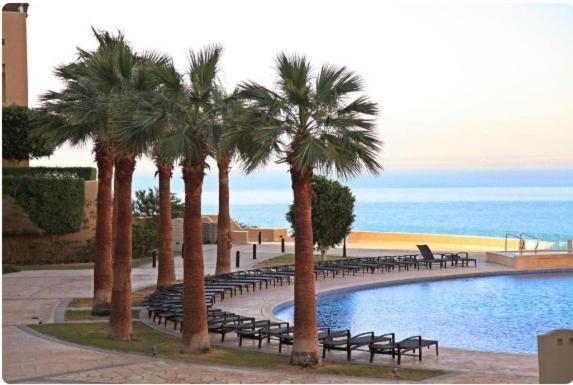 Comfy Stays Sea View Apartments At Deadsea Samarah Resort- Families & Couples During Weekends & Public Holidays Sweimeh Экстерьер фото